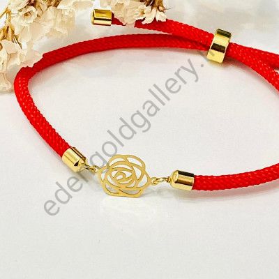 دستبند طرح گل با بند مارشال قرمز