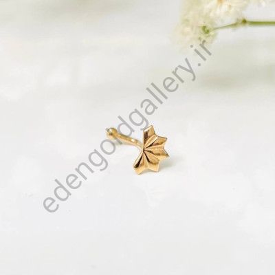 پیرسینگ طلا بینی طرح گل