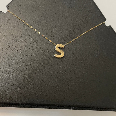 پلاک طلا حرف S