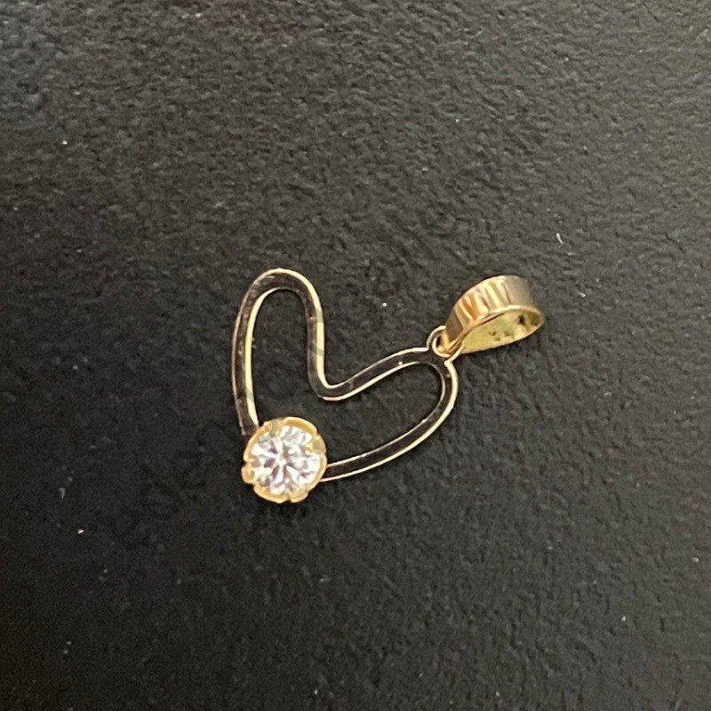 پلاک طلا قلب و نگین